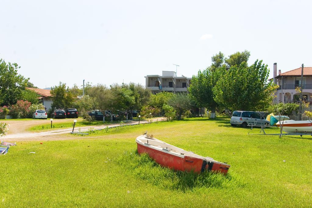 Apartments Skardoutsou 아기오캄포스 외부 사진